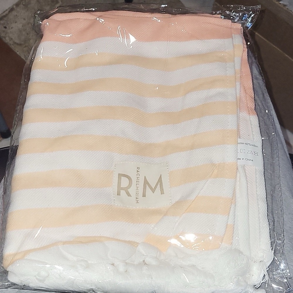 Rachel‎ Miriam Positano Towel Sunset Striped Beach Wrap Tassel Fringe New - Picture 4 of 6